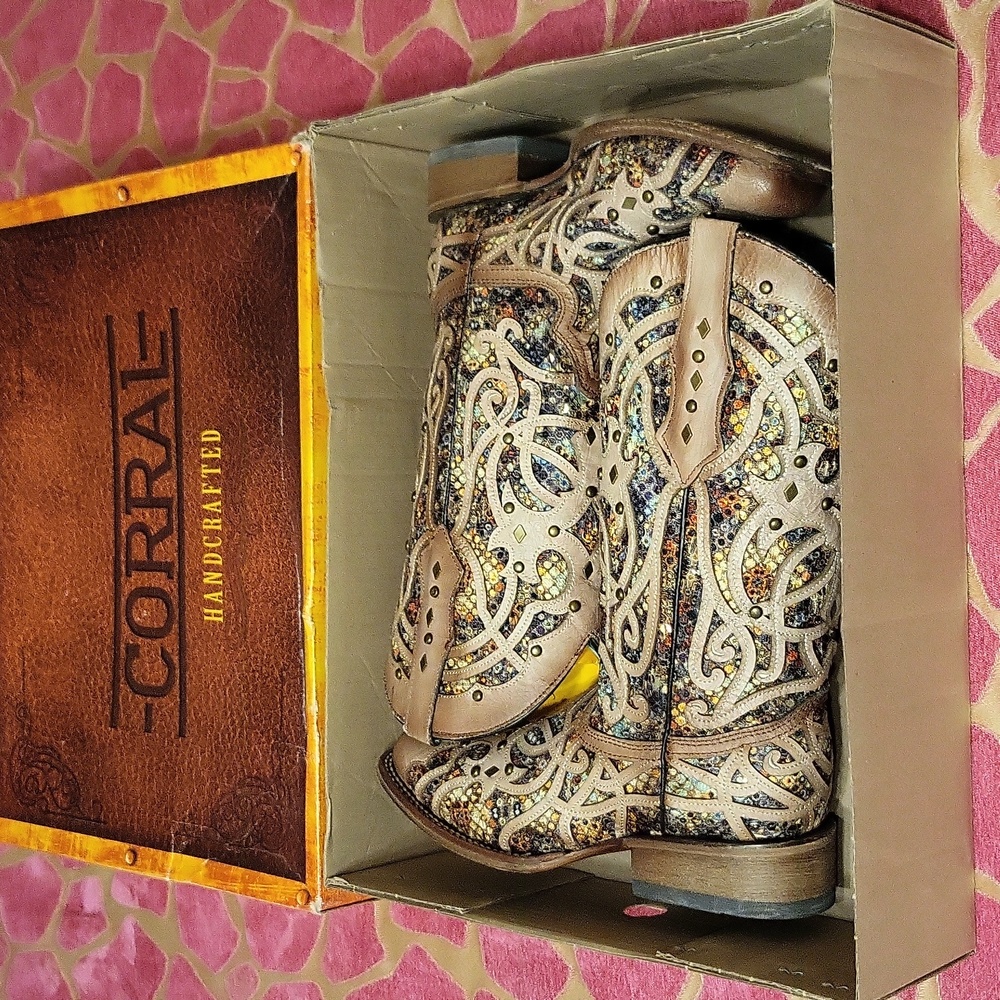 Women's Light Brown Bone Square Toe w/ Multicolor Inlay Western Boot C3405